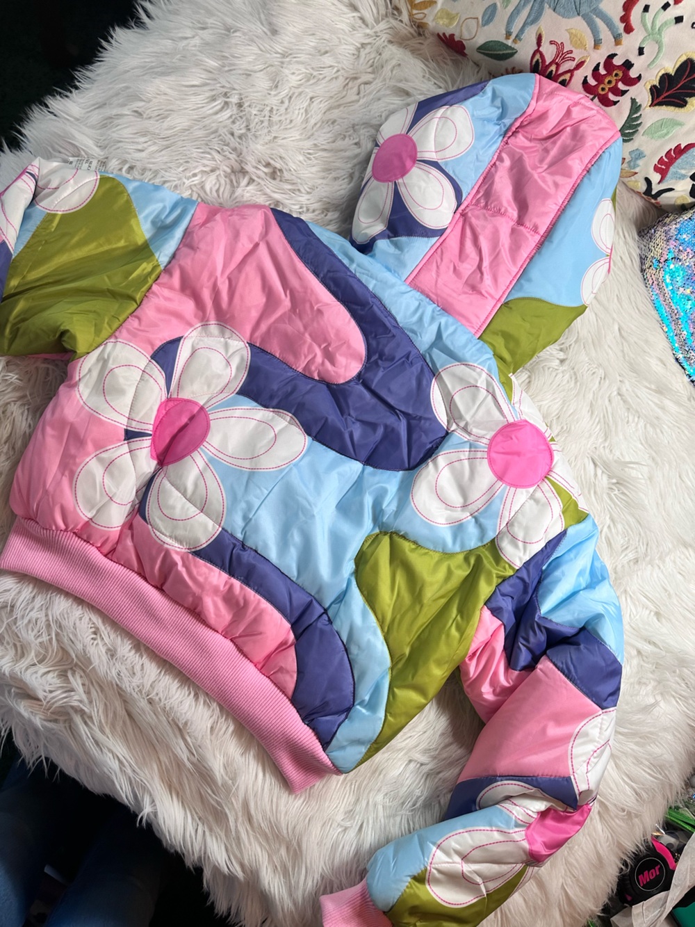 Delia’s • X Dolls Kill Show & Tell Quilted Floral Puffer Jacket - Picture 3 of 16